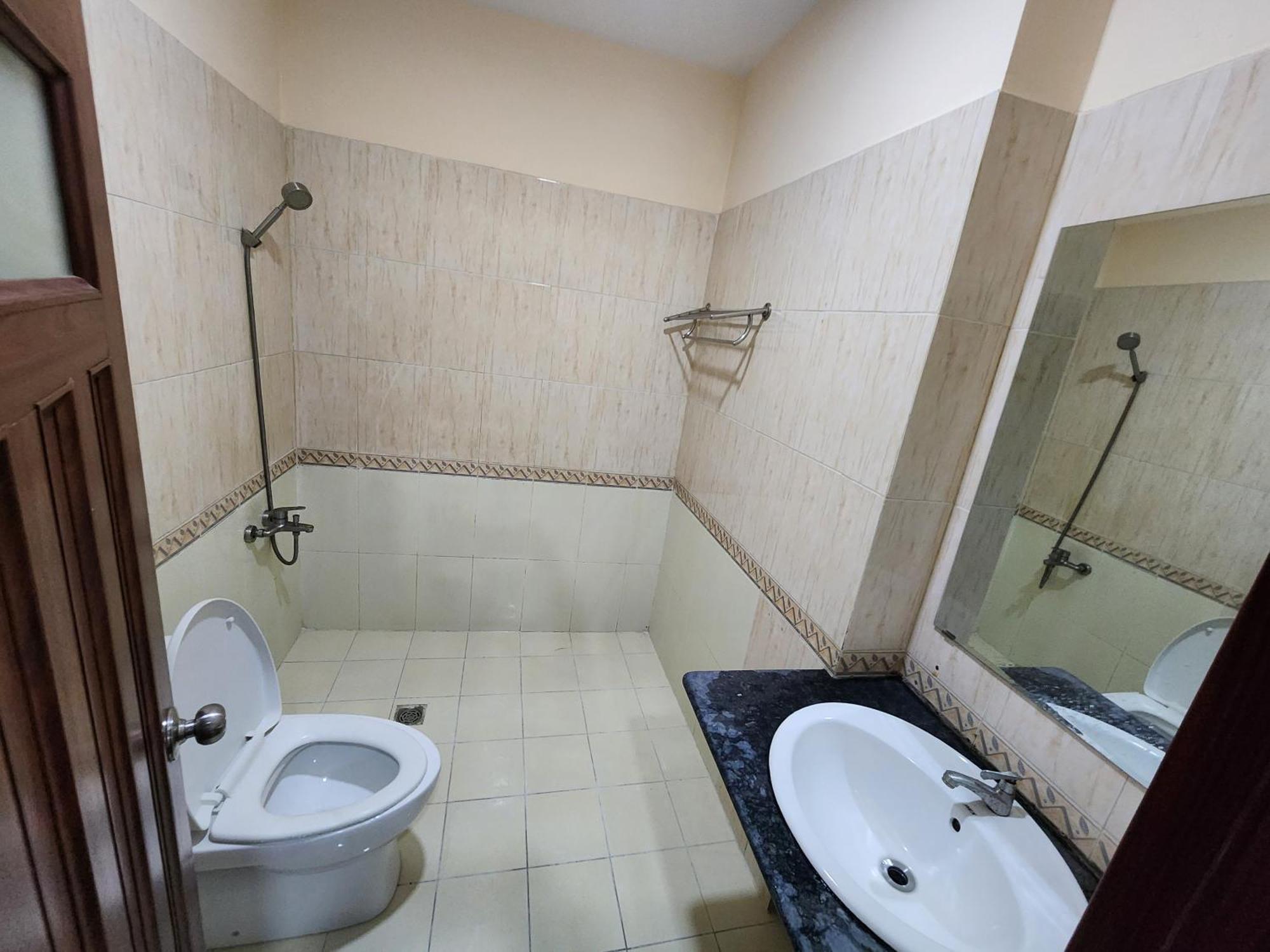 Khach San Sao Mai Hotel Ho Chi Minh City Exterior photo